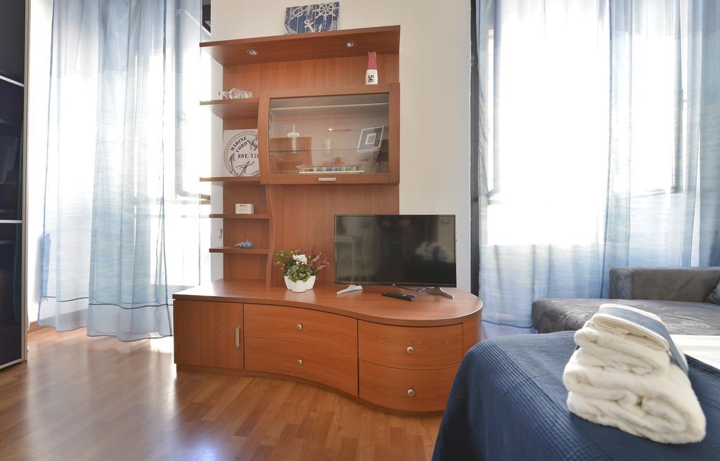 Lecco Apartment ميلان الغرفة الصورة